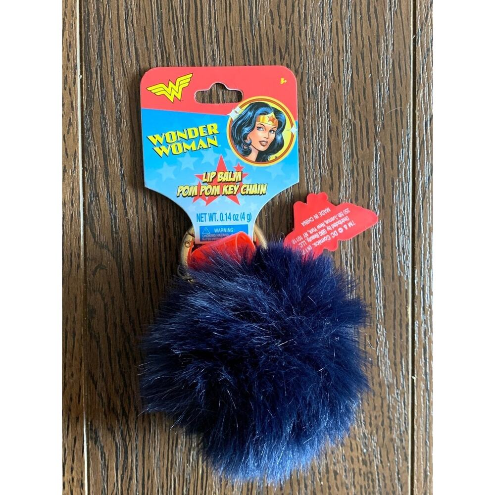 Collectable Wonder Woman Lip Balm Pom Po‎